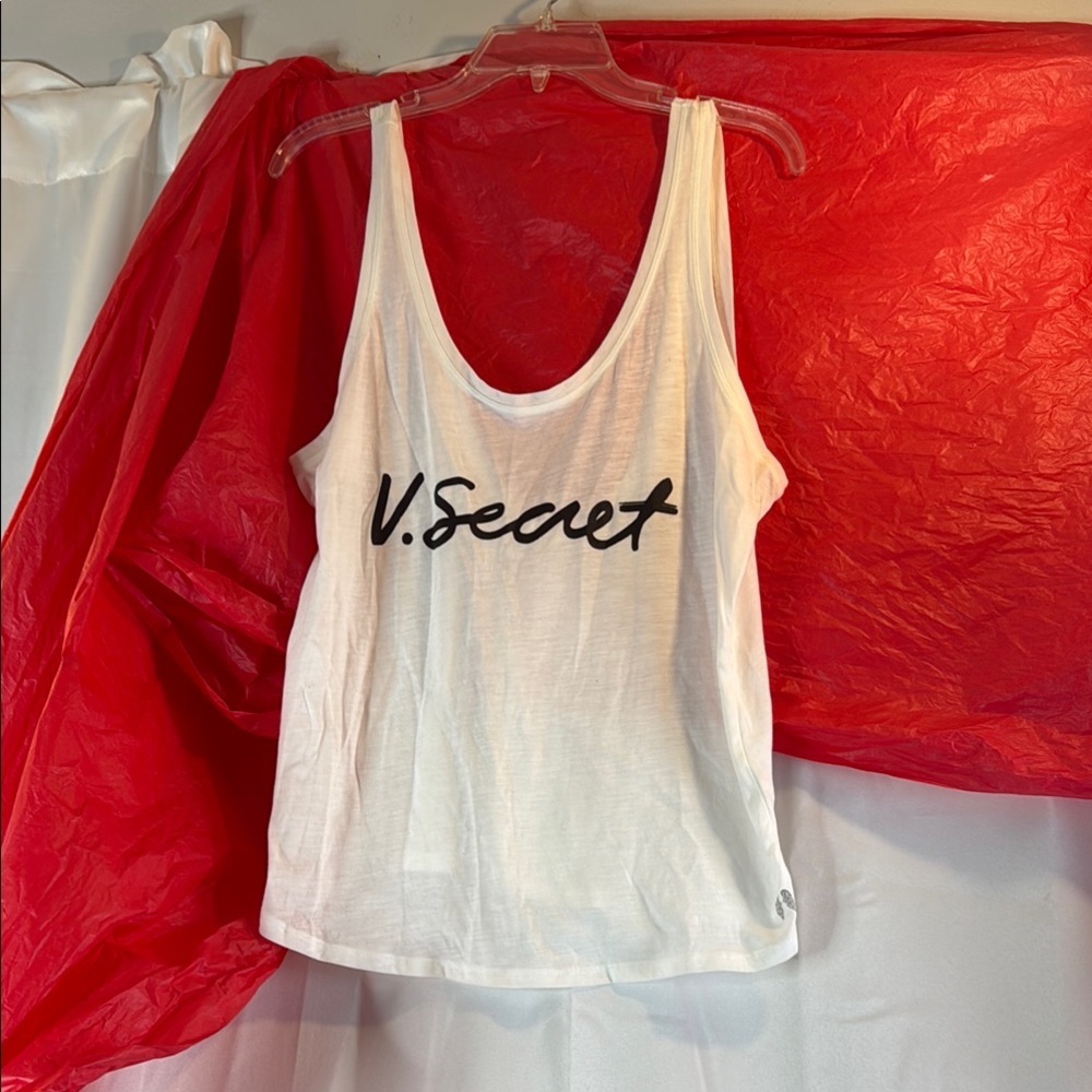 Victoria's Secret White Sleeveless Tank Top